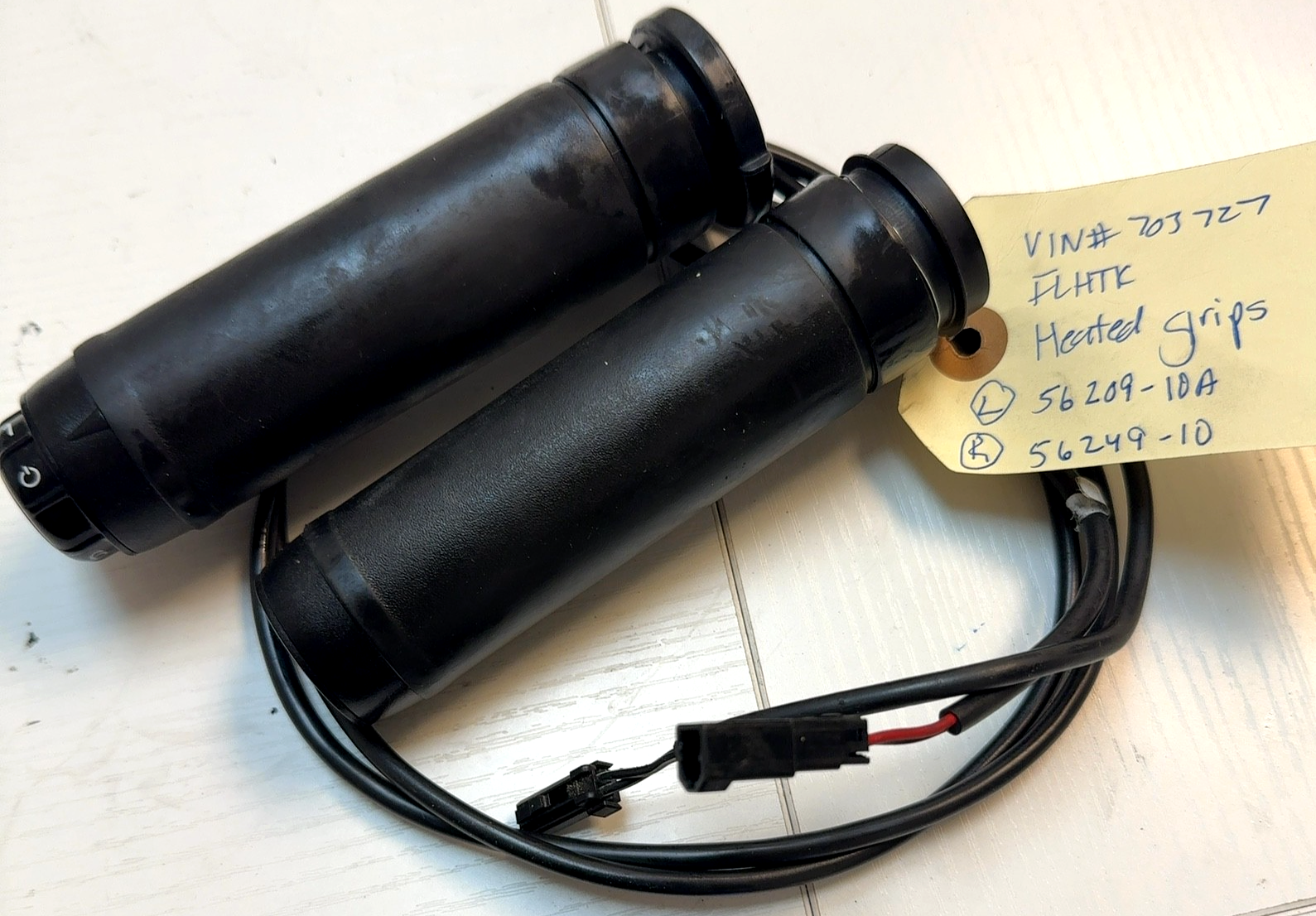 15 Harley Davidson Ultra Limited 56209-10A 56249-10 HEATED Grips SET ...