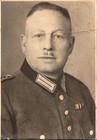 WW2 WWII German Army Military Wehrmacht Photo Postcard POLICEMAN Studio Portrait — photo 1
