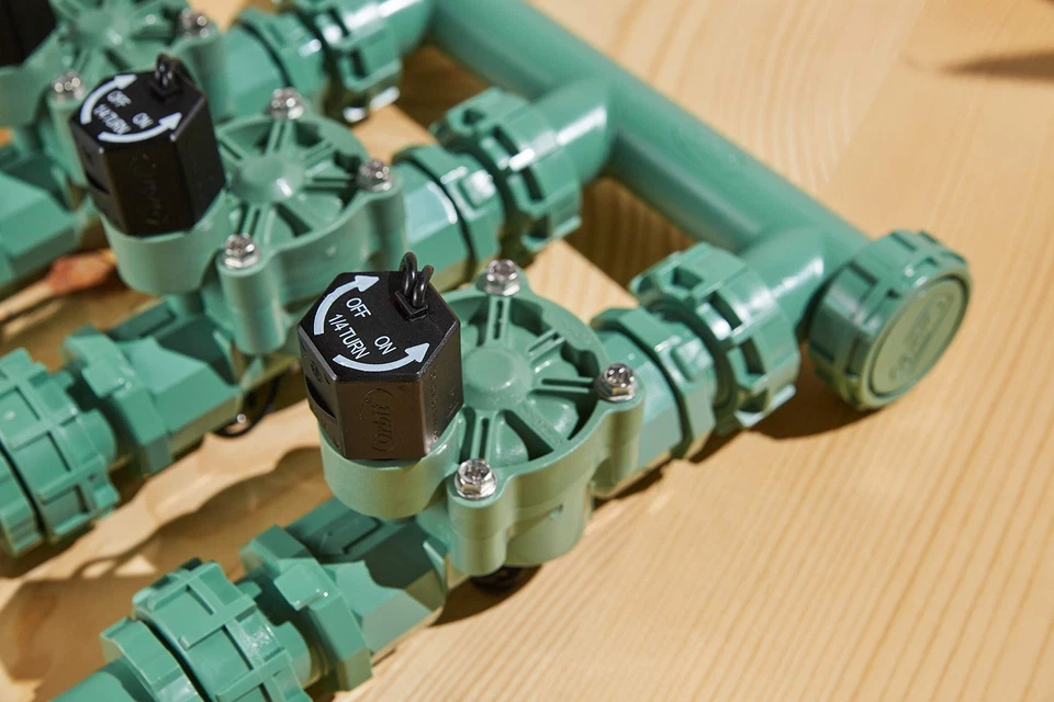 3 Valve Green Hose Pipe Fitting Manifold for Smart Irrigation with Swivel Unions - Image 2 of 4