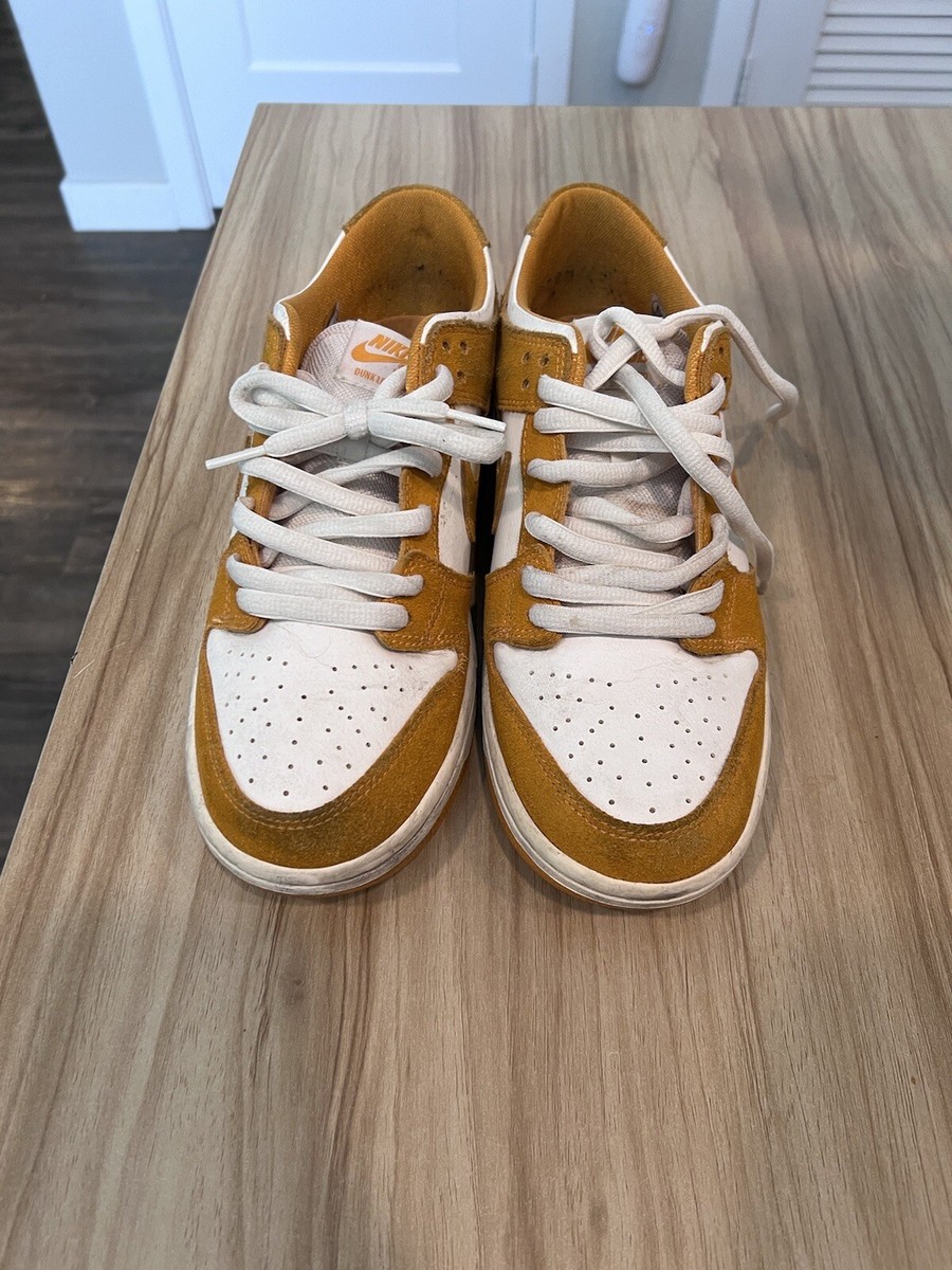 Size 10 - Nike Zoom Dunk Pro SB Low Circuit Orange  (No box) View 2