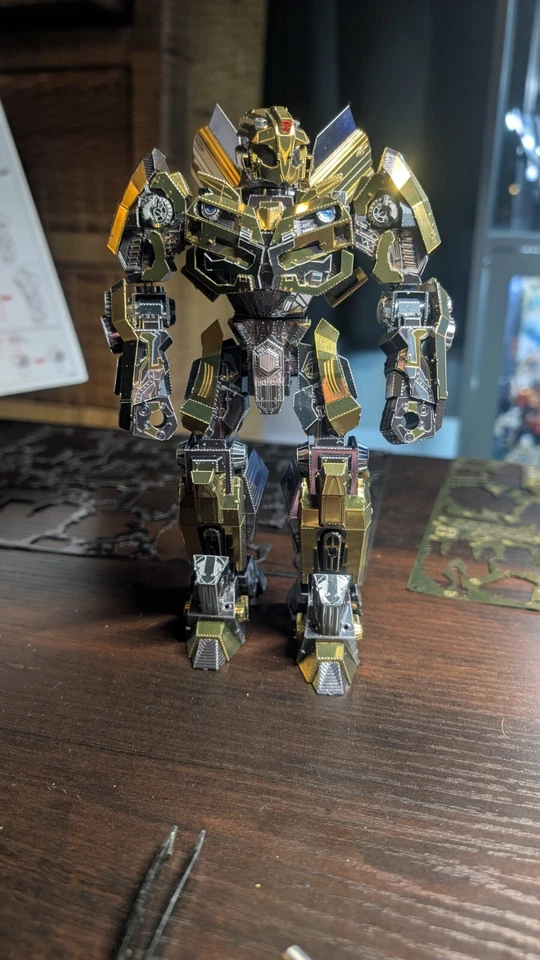 大黄蜂金属模型(已完成) — 第 3/4 张图片