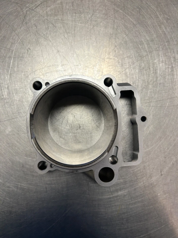 KTM 250 SX-F XCF 2016-2022 cilindro jarra barril extremo superior Foto 4 de 4