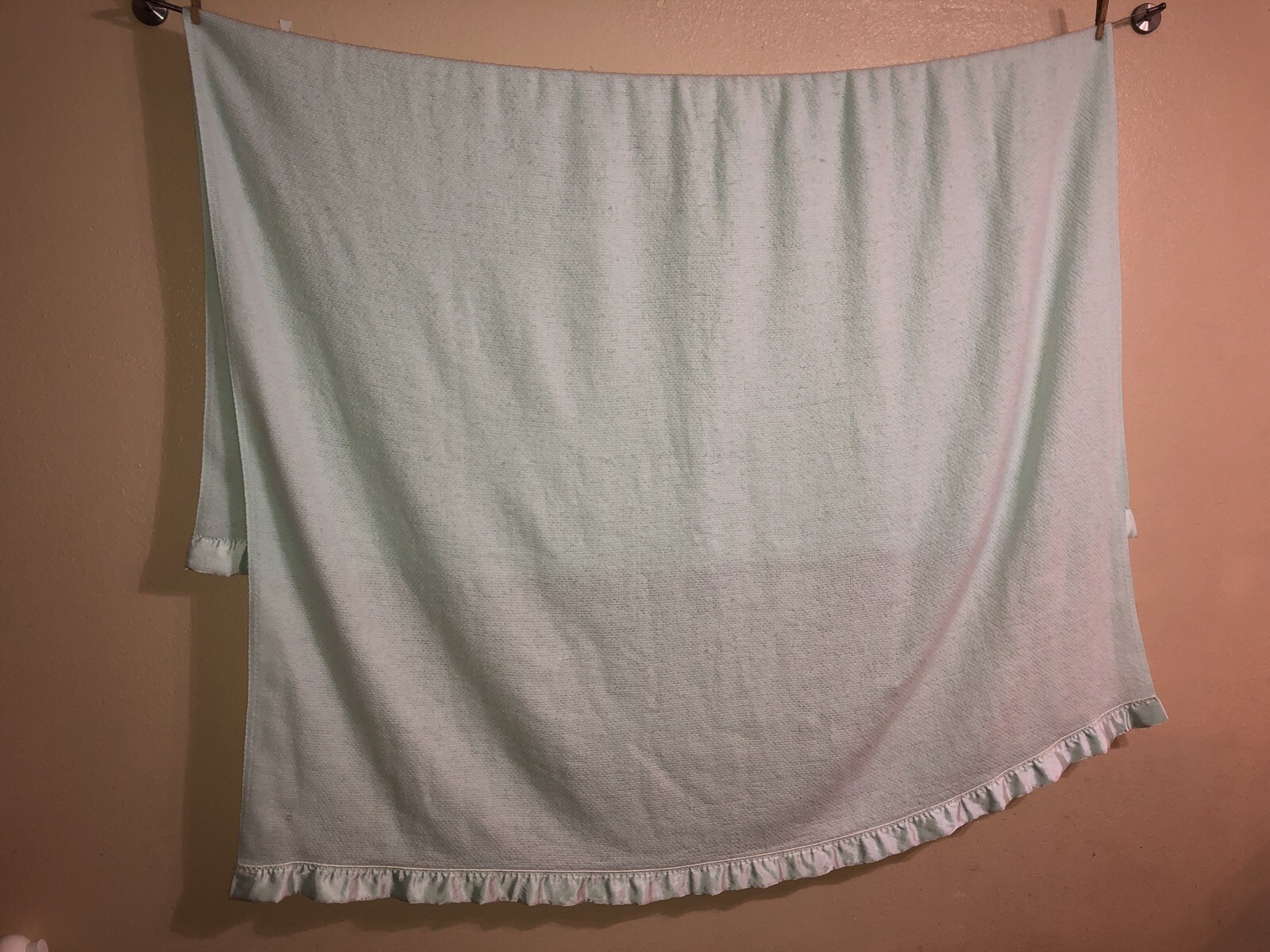 Vtg Fieldcrest Acrylic Blanket Satin Trim Aqua Blue/Mint TWIN 67 X 81