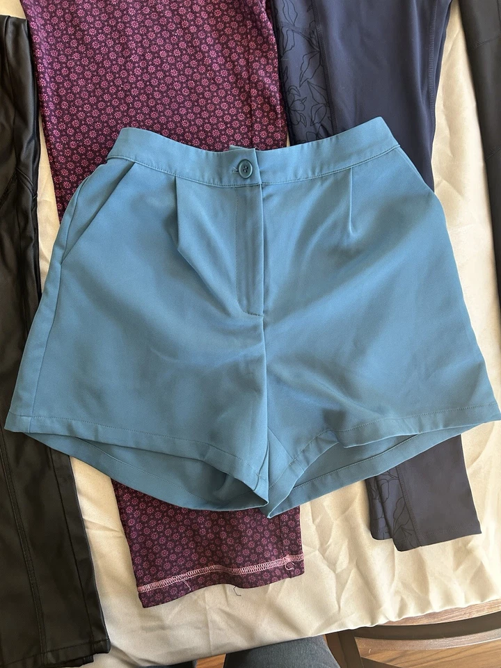 Lote De 6 Pantalones Cortos Mujer Talla S Forever 21 Leggings Negro Azul Plisado Foto 2 de 4