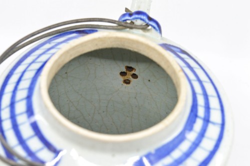 Antique, Chinese, blue and white porcelain teapot, 8 inches tall - Picture 8 of 9