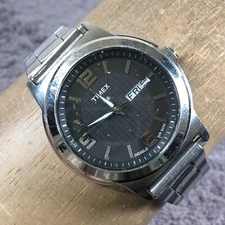 Timex Bank Street Men T2E561 Formal Black Dial Indiglo 39mm Quartz Watch 8 1/4"