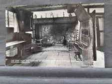 Stratford Upon Avon Anne Hathaways's Cottage living room 24771