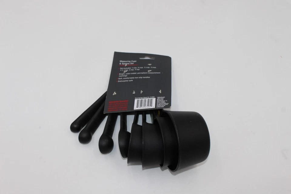 NEW OXO SoftWorks Measuring Cups & Spoon Set - Image 2 of 3