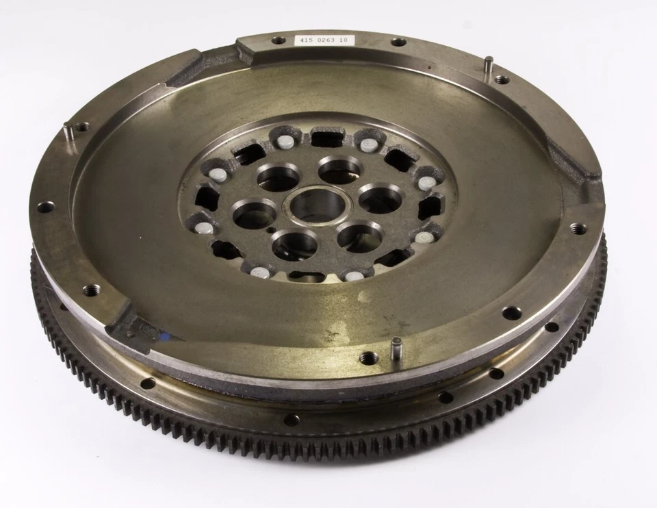 Volante embrague transmisión manual LUK Cadillac CTS 04-07 Chevrolet SSR 05-06 Foto 2 de 3