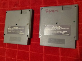 Nintendo NES 5-screw games, Gyromite and Urban Champion