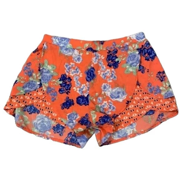 Pantalones cortos Floral de tamaño regular Derek Heart para Mujeres