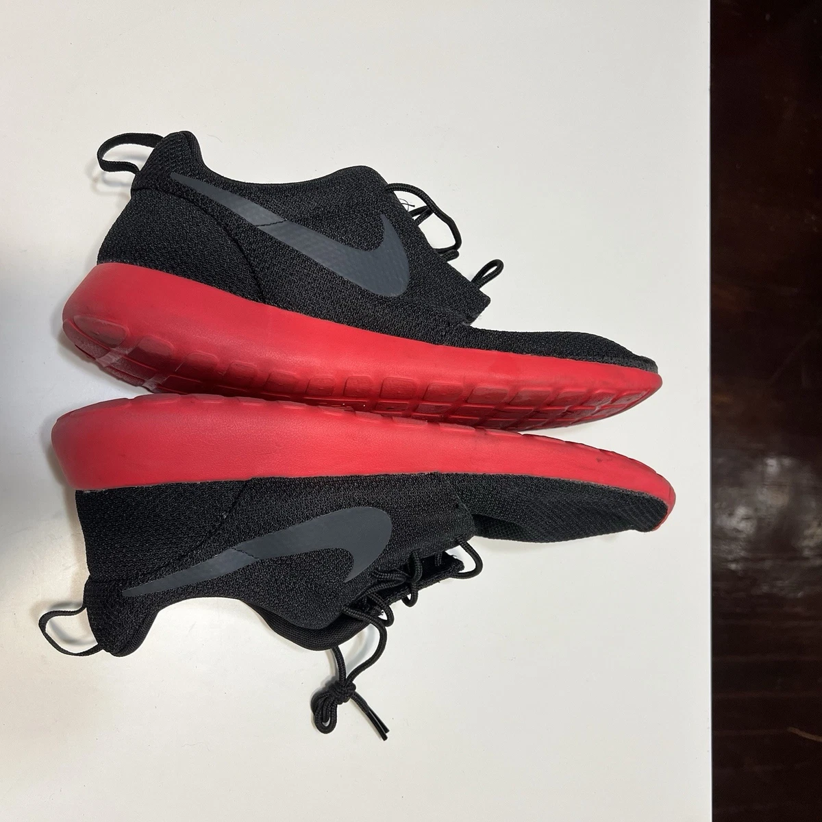 Nike Roshe Run Anthracite Siren Red Size 10.5 | eBay