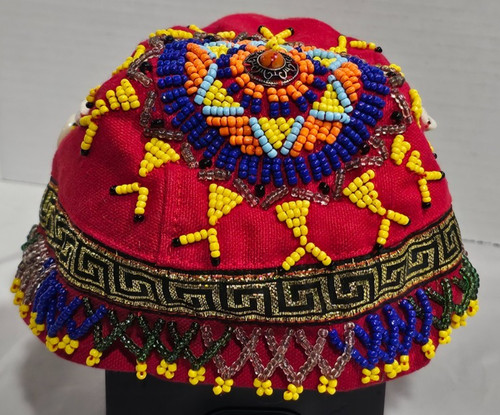 Beaded cap from Central America - Never worn display only