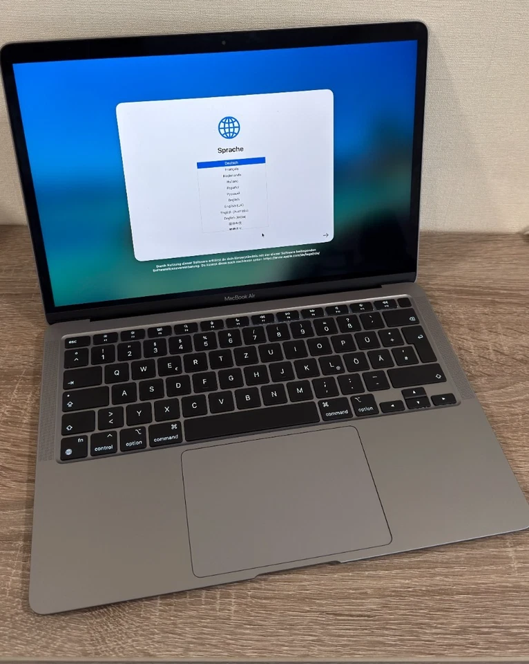 Apple MacBook Air M1 2020 M1 8GB Ram 256GB SSD