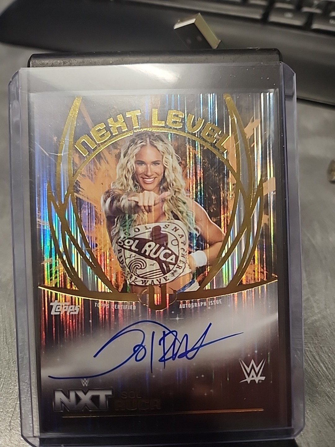 Sol Ruca On Card Auto Next Level Pulse Refractor 2026 Wwe Universe | eBay