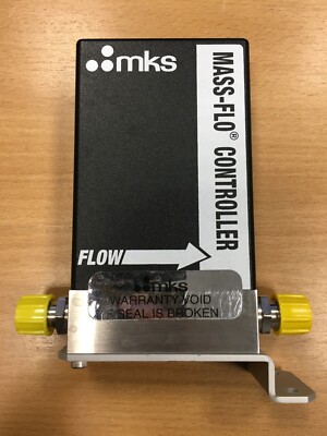 MKS Typ  1179BX24CR14VSPC1  / Viton  /  10 slm / CO2