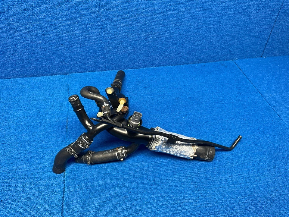 Manguera de tubo de refrigeración por agua Bentley Continental GTC 2006-2010 OEM Foto 4 de 4