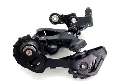 Shimano 105 RD-R7000-SS Short Cage 11 Speed Rear Derailleur