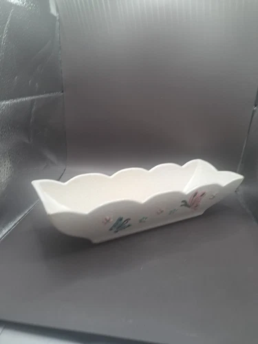 Vintage 1956 White Hull B8 Pottery Butterfly Flower Window Box Planter