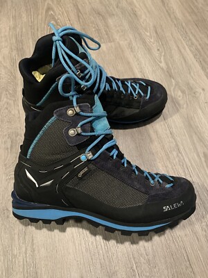 Salewa Women's Crow GTX High Rise Hiking Shoes Size 9.5