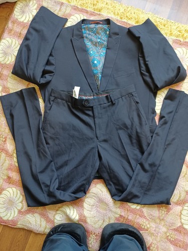 NEXT Tailoring Slim Fit Suit. Jacket 