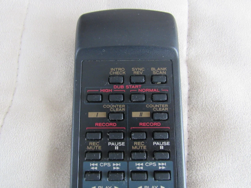 Télécommande d'origine TEAC RC-615 pour platine cassette - Photo 2/4