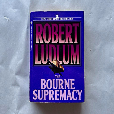 The Bourne Supremacy Robert Ludlum Bourne Series Paperback Adult Thriller Eng