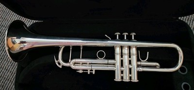 Bach Stradivarius Trumpet Bb 37 Silver Plated with Case