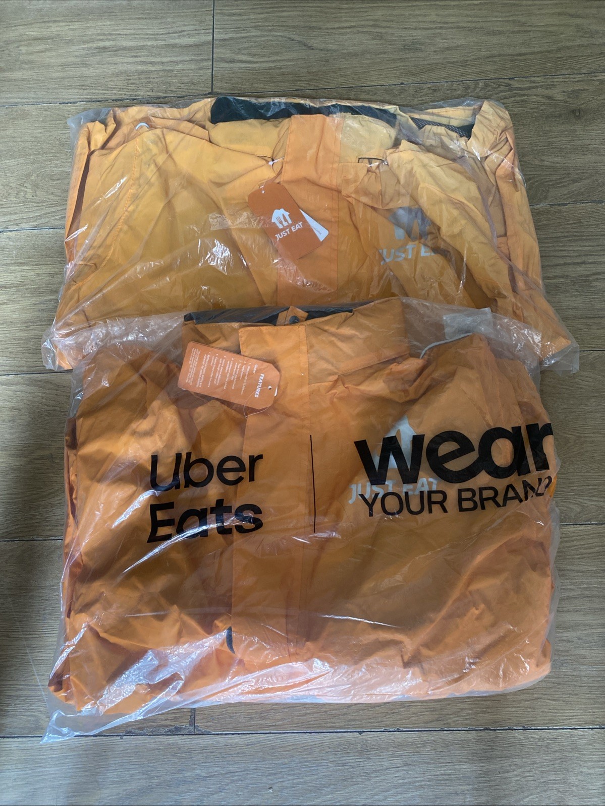 SALE: RRP ( £80) PACK OF 2 ! BRAND NEW UBER EATS DELIVERY JACKET SIZE LARGE !