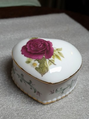 Vtg Porcelain Ruby Rose  Heart Dish Trinket Box Marked FOR YOURS Albany Oregon