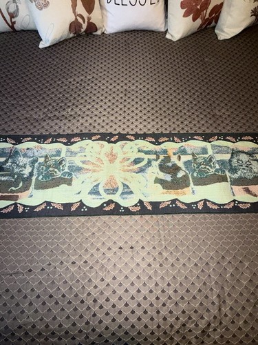 Vintage Tapestry Christmas Holiday Winter Cozy Cats Table Runner Mantle - Picture 8 of 11