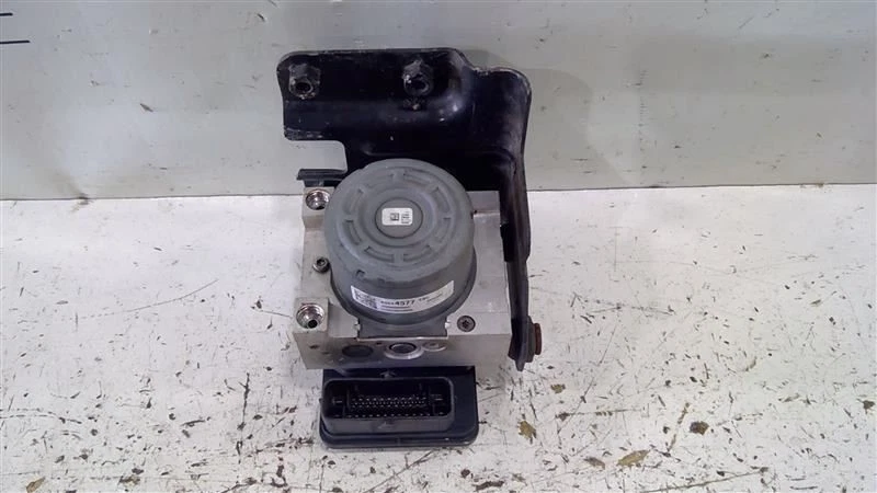 Chevrolet Colorado 2018-2023, módulo antibloqueo ABS 84644577 Foto 2 de 4