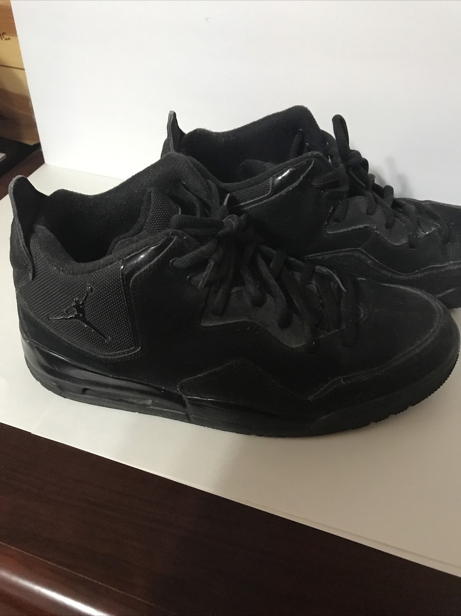 Air Jordan Mens Size 12 Black Low Shoes 2011 Y3 453980-001 Air Jordan Mens Size 12 Black Low Shoes 2011 Y3 453980-001