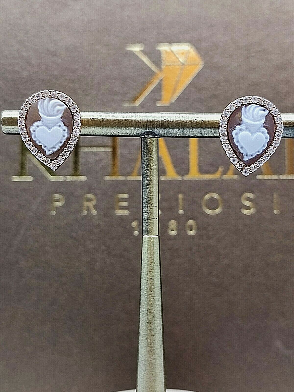 Foto 1 di 3
