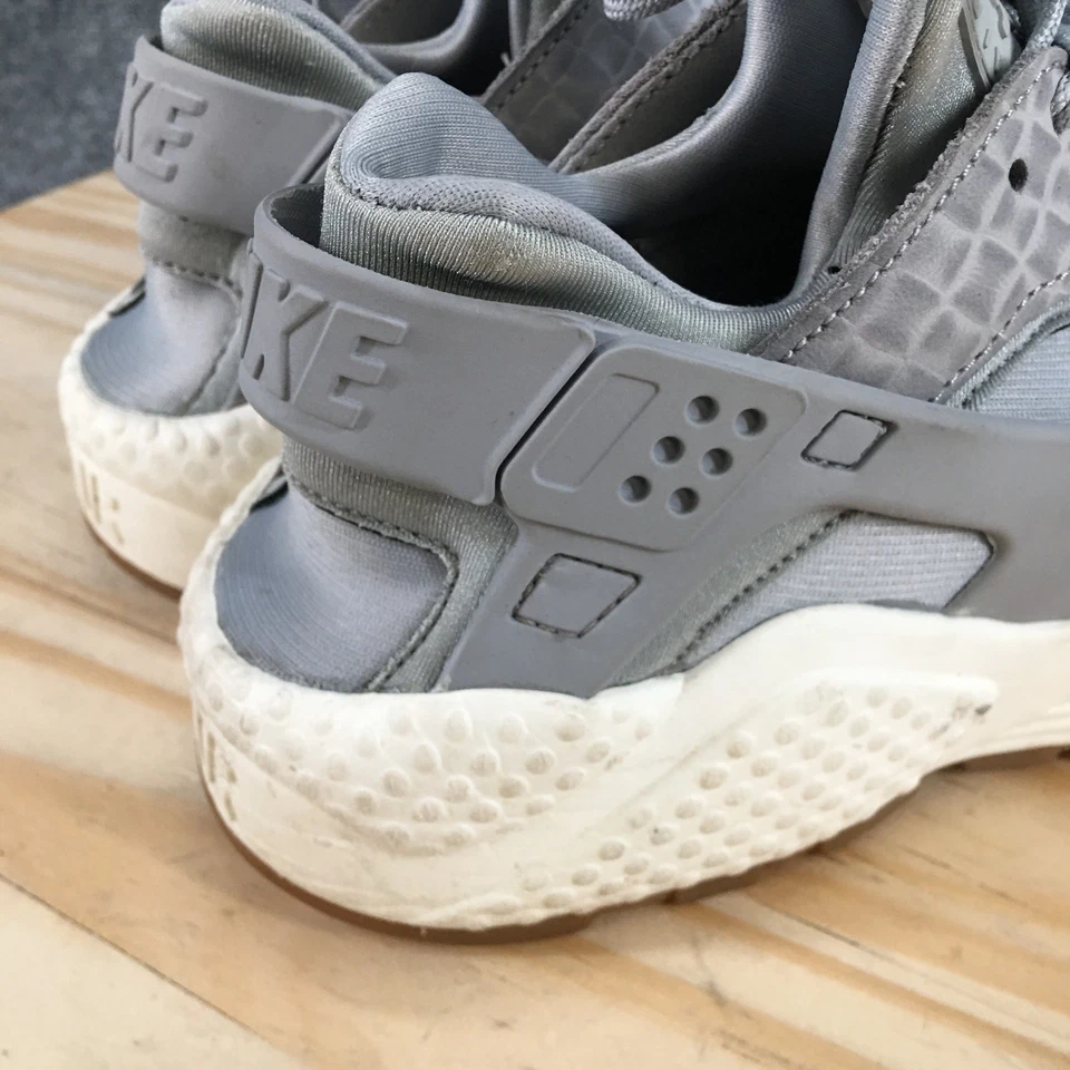 Nike Shoes Womens 6.5 Air Huarache Run Sneakers Gray Lace Up Low Top 683818-012 - Изображение 4 из 4