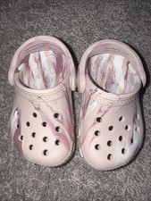 Crocs Baby Marble Pink Clogs Size: C4