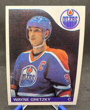 10 Must-Have Wayne Gretzky Cards 16