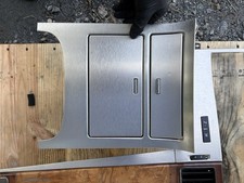 07-14 Cadillac Escalade Front Console Heated Cooled Cup Holder 22888564 07-14 Cadillac Escalade Front Console Heated Cooled Cup Holder 22888564