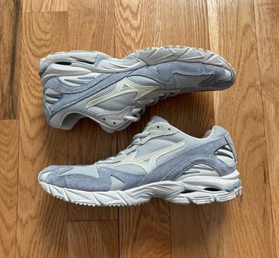 Size 9 - Mizuno x Foot Patrol \