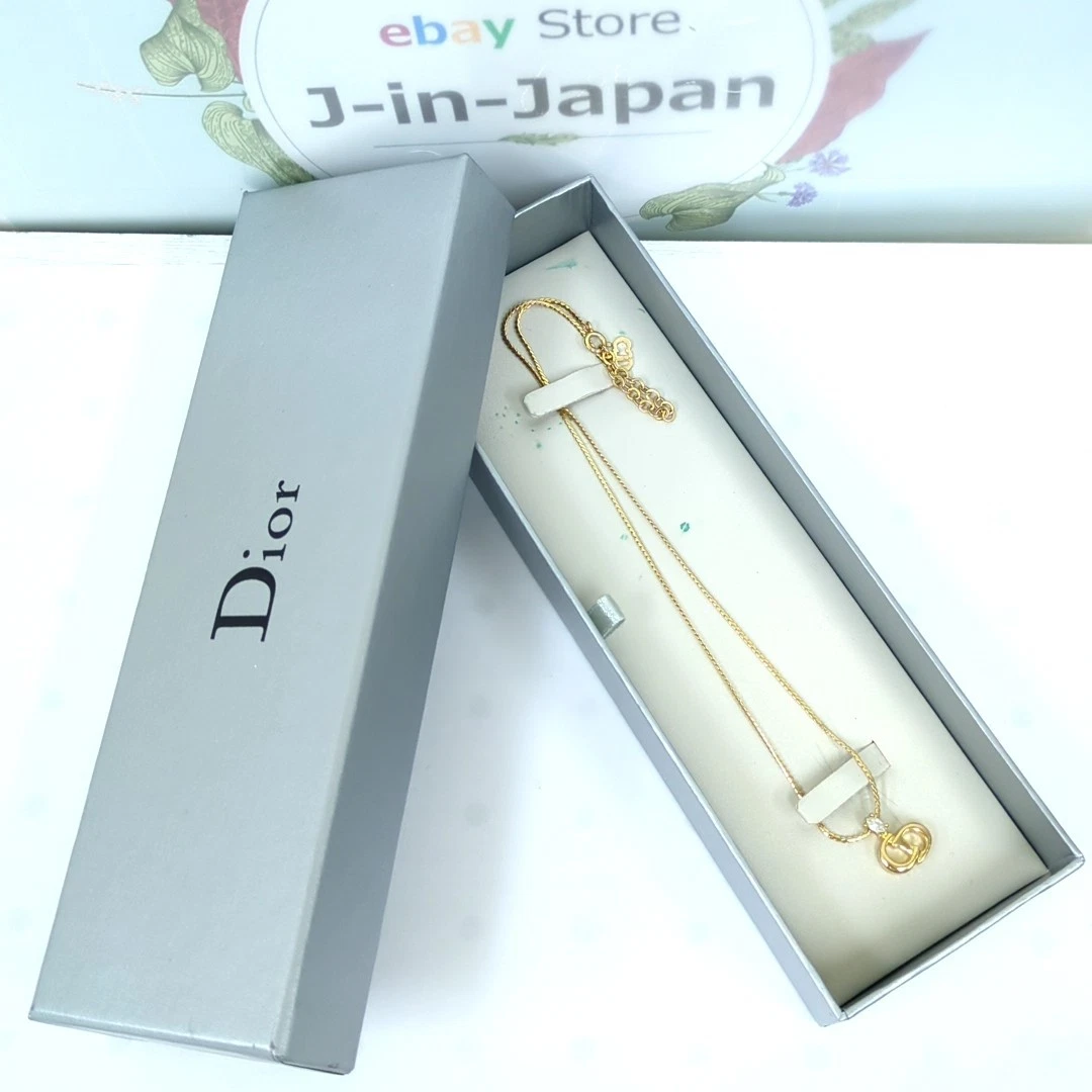 Collana Christian Dior logo CD tono oro cristallo strass usata dal Giappone