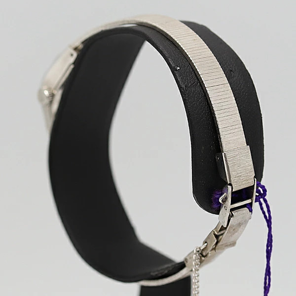 Dead  level operational excellent condition Orien… - image 3