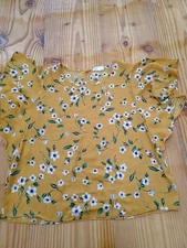 Sienna Sky yellow floral blouse sz s