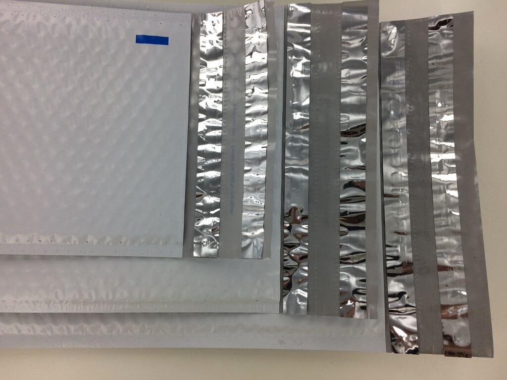 68 eBay Shipping Supplies Bubble Mailers KIT Box Envelopes Tape Tissues Stickers