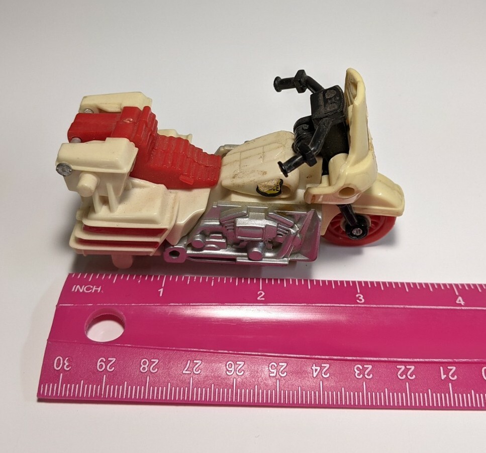 Vintage Unbranded Transformers G1 Groove KO Knockoffs Police