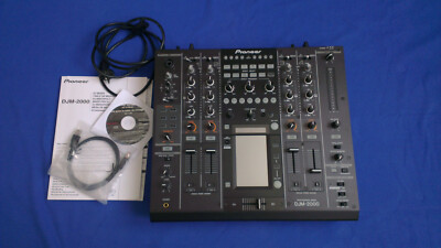 Pioneer DJM 2000