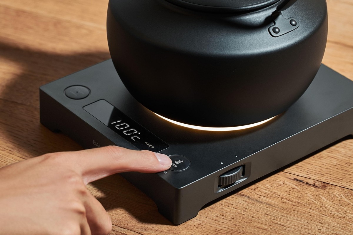 BALMUDA MoonKettle Electric Kettle with Temperature Control BLACK