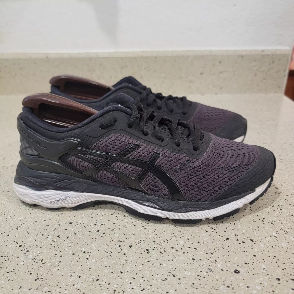 Asics Gel Kayano 24 Running Shoes Black White T799N US Women s Size 6