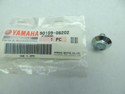 90109-06202 NOS Yamaha Bolt YFM YXM F2 Y261t | eBay