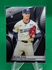 River Ryan 2025 Topps Chrome Black  RC Rookie #118 Dodgers