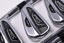 Titleist 712 AP2 Ferri da stiro / 4-PW / Alberi rigidi flessibili Titleist KBS Tour